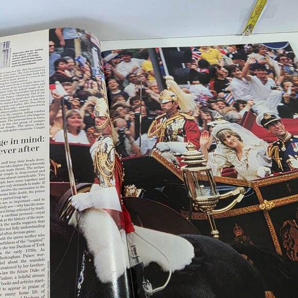 1992 AUGUST LIFE MAGAZINE - PRINCESS DIANA-MARILYN MONROE COVER - Picture 8 of 15